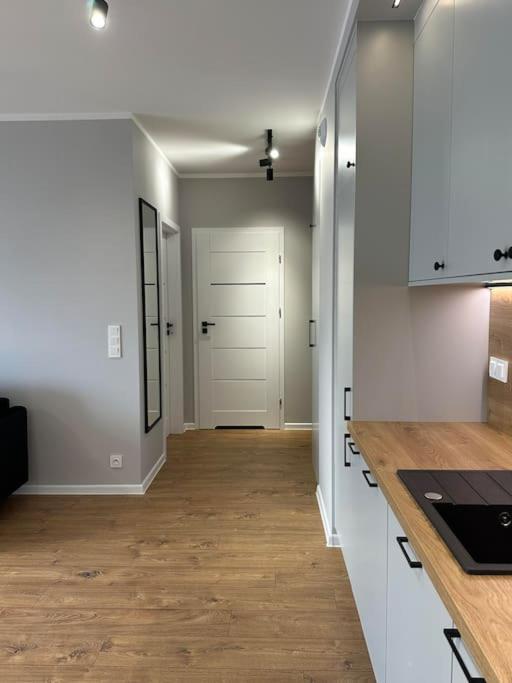 Апартаменты Project Comfort Lazurowa 15A/85 Blisko Jednostki Wat Warszawa Экстерьер фото