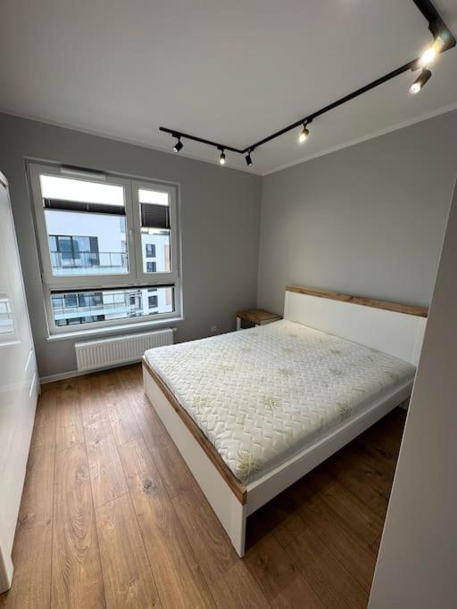 Апартаменты Project Comfort Lazurowa 15A/85 Blisko Jednostki Wat Warszawa Экстерьер фото