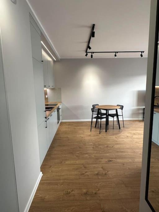 Апартаменты Project Comfort Lazurowa 15A/85 Blisko Jednostki Wat Warszawa Экстерьер фото